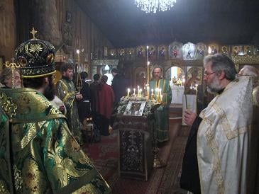 Visite pastorale à la paroisse saint-séraphin-de-sarov (paris 15e)